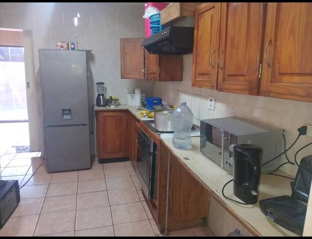 3 BEDROOM PROPERTY TO RENT IN NEW GERMANY